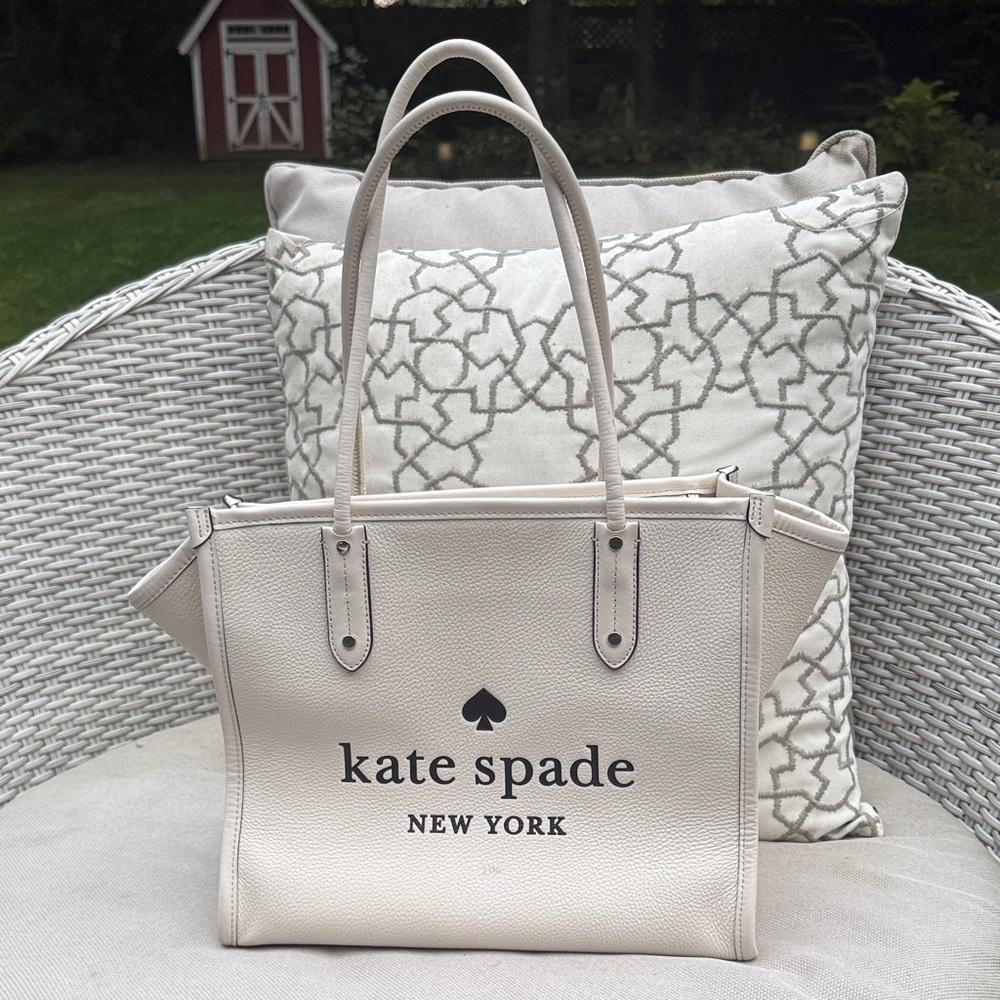Kate Spade New York White Ella Tote Bag Good Condition